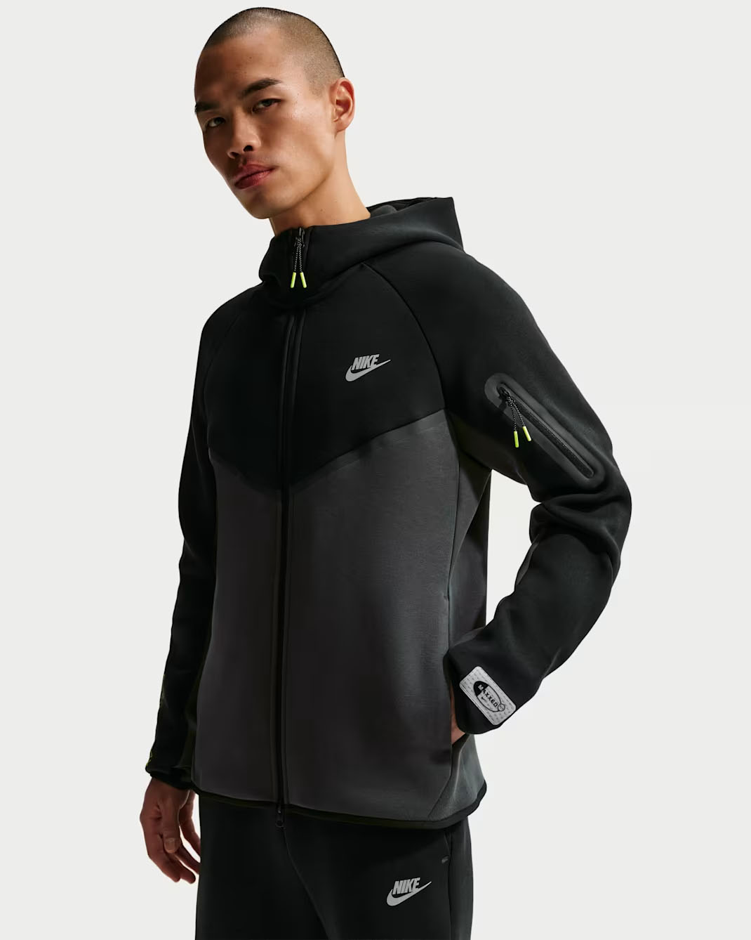 Nike Tech Fleece Air Max Men's Full-Zip Windrunner Jacket Black Dark Smoke Grey Neon Yellow 1