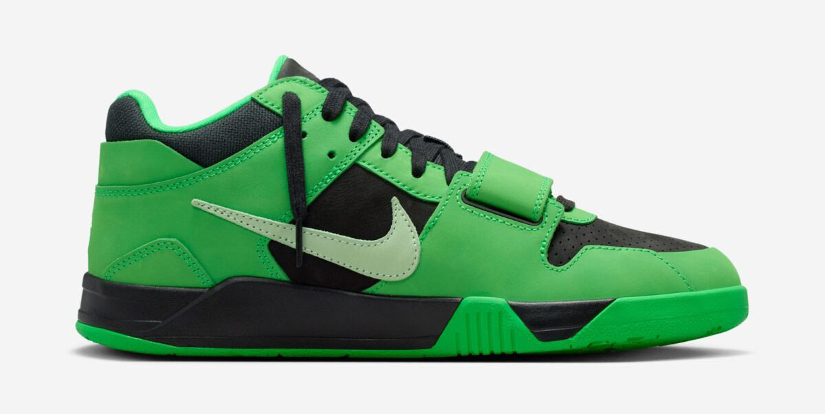 Travis Scott x Jordan Jumpman Jack CJ1 T-Rexx Green Spark 3