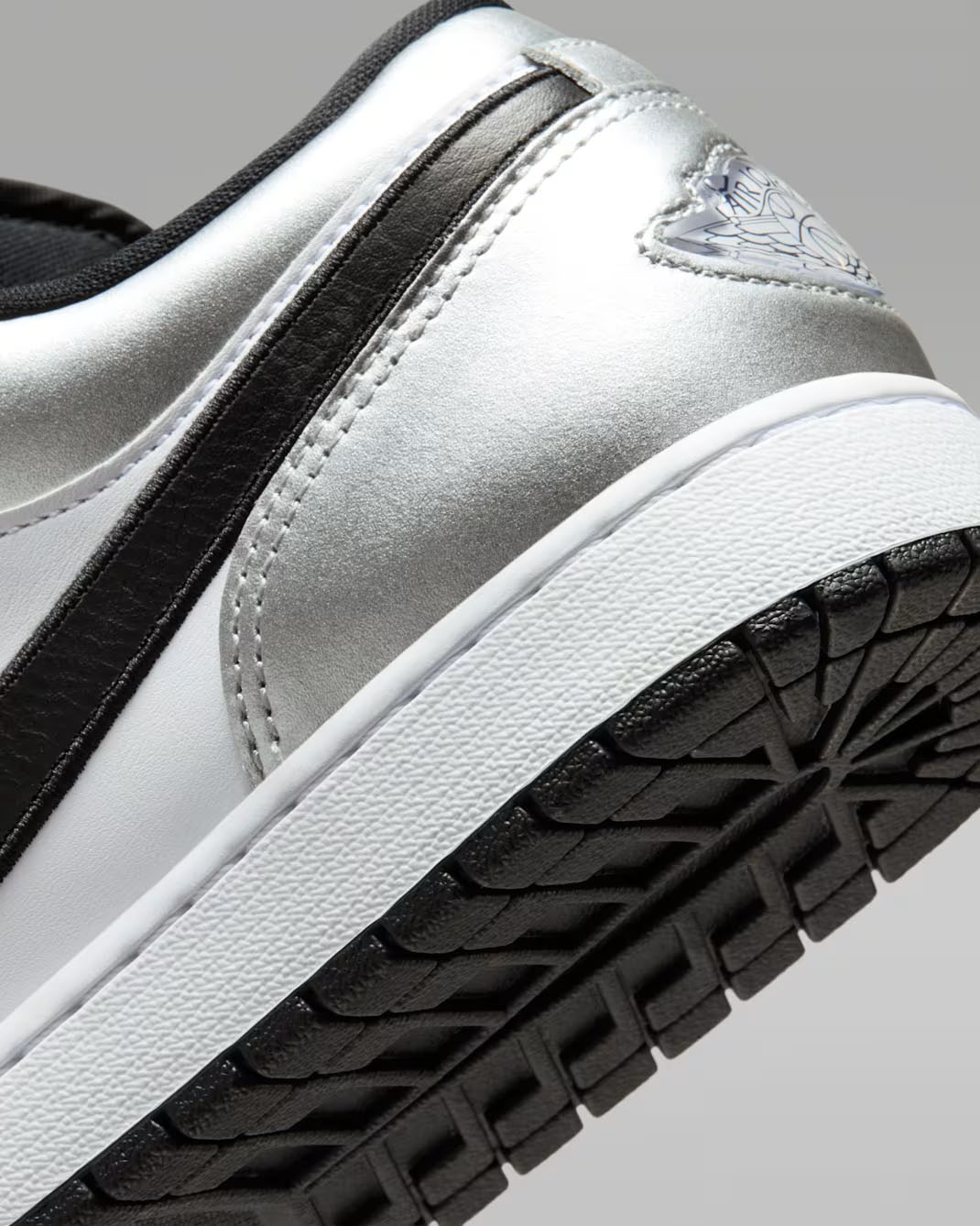 Air Jordan 1 Low SE Soccer White Metallic Silver Black Men's Shoes 8