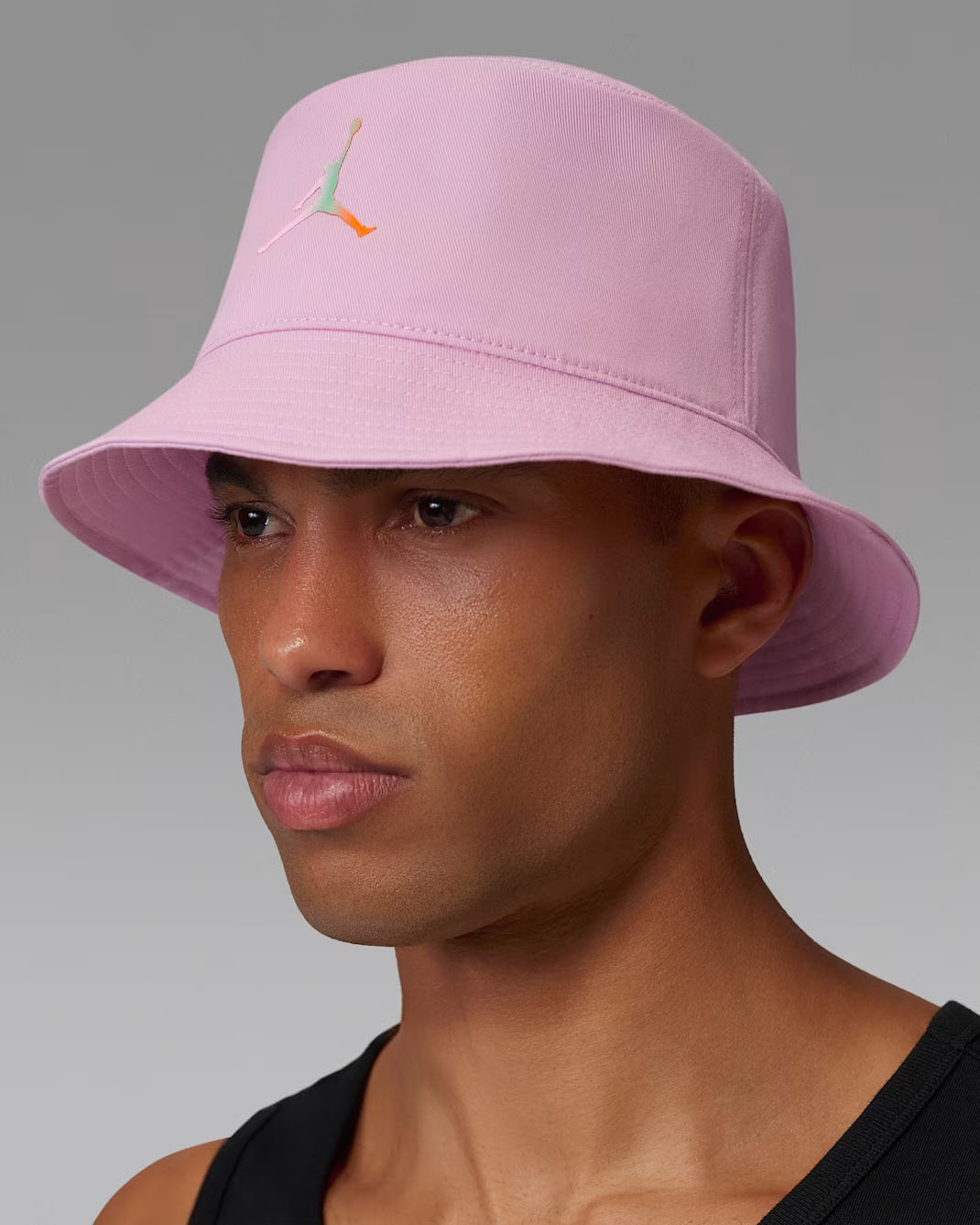 Jordan Apex Festival Bucket Hat Iced Carmine 1