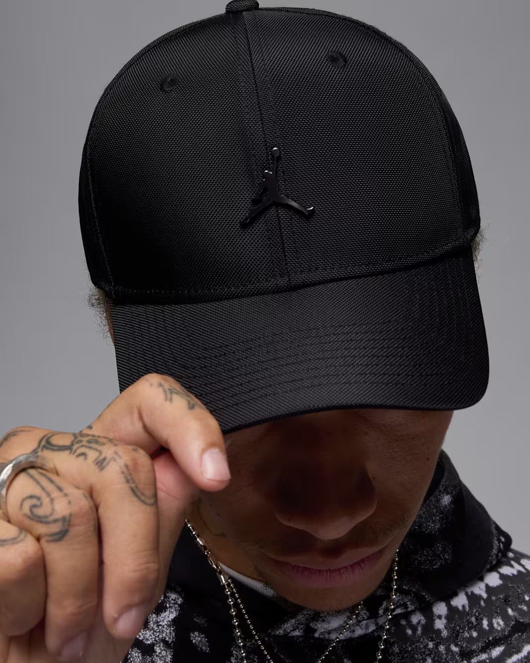 Jordan Rise Structured Metal Jumpman Hat Black 1