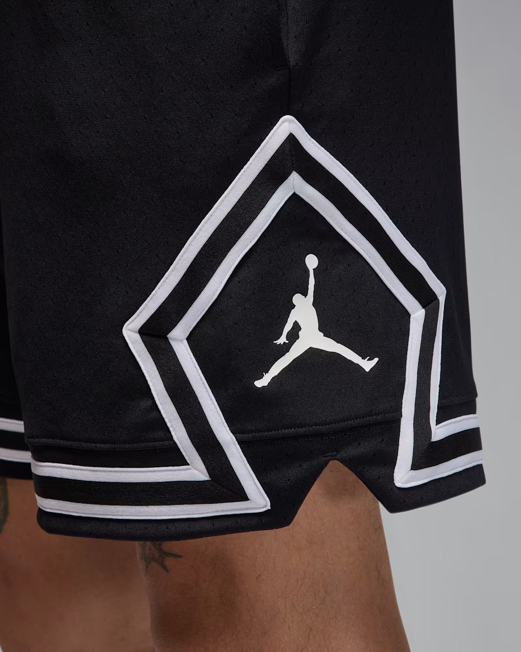 Jordan Sport Men's Dri-FIT Mesh Diamond Shorts Black White 2