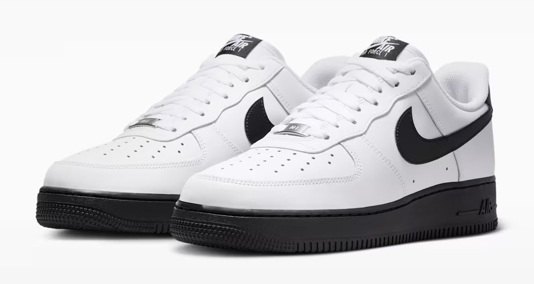 Nike Air Force 1 Low 07 White Black Mens Sneakers 1
