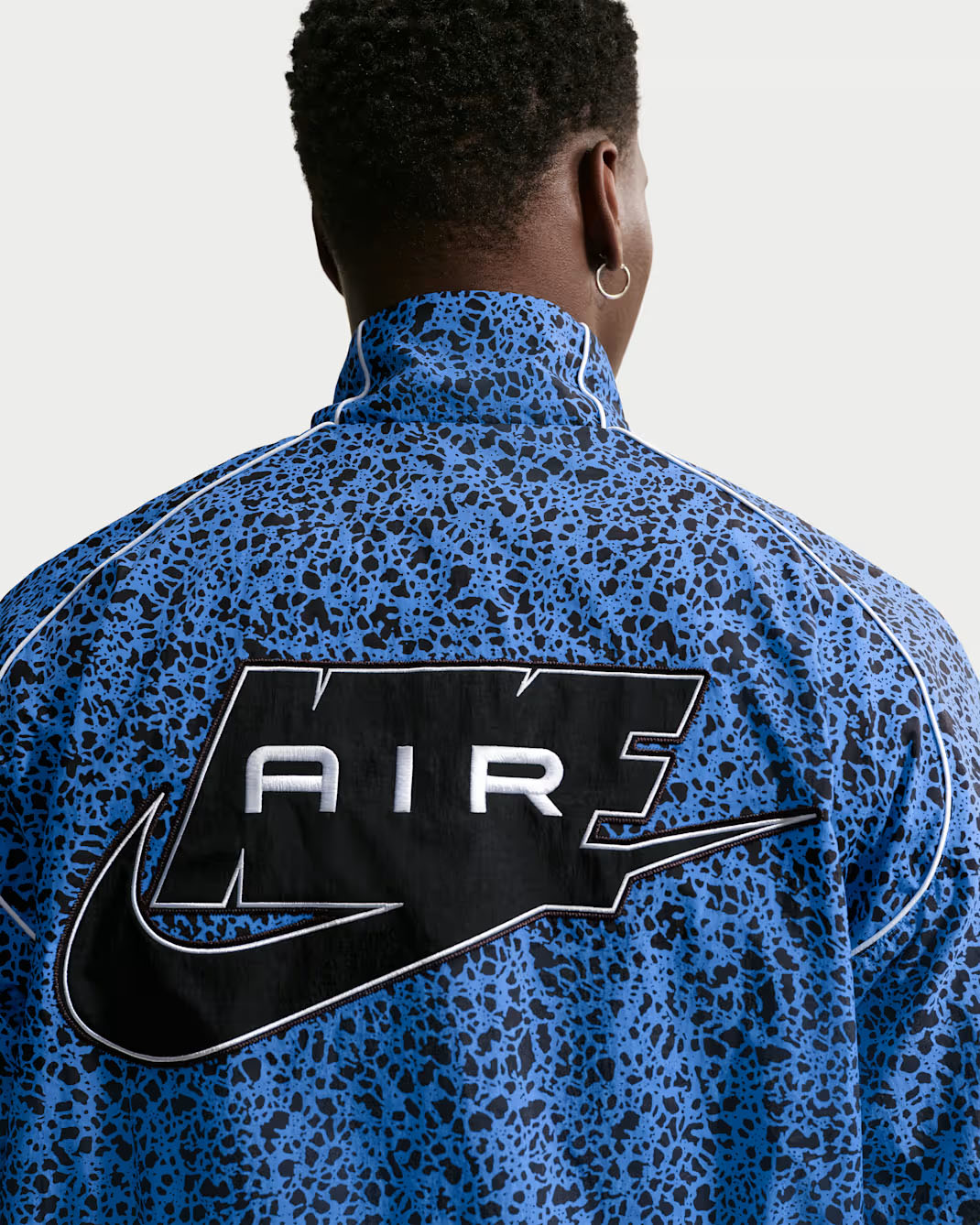 Nike Air Men's Woven Jacket Blue Crystal 2