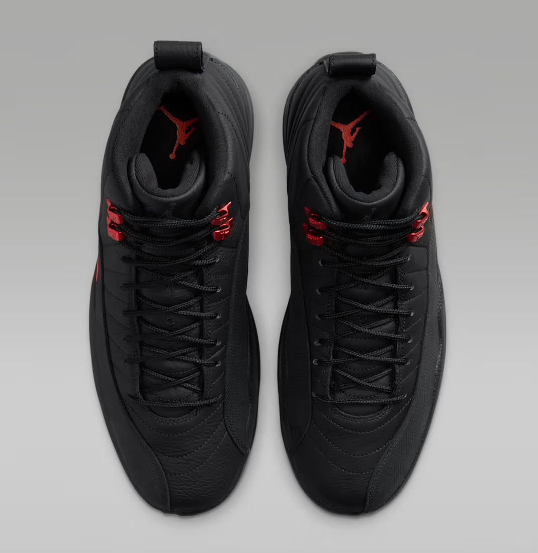 Air Jordan 12 Bloodline Mens Shoes 4