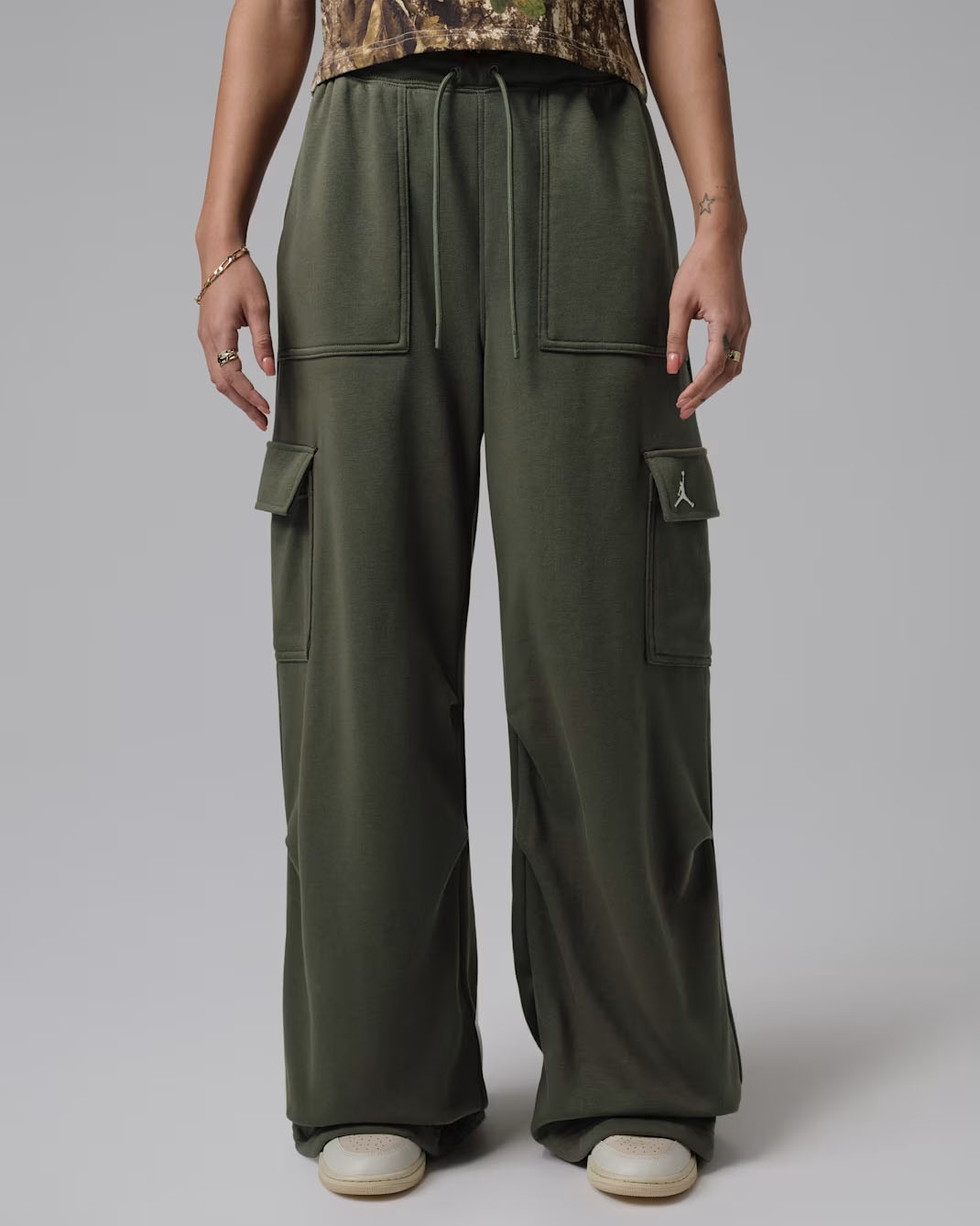 Jordan Brooklyn Fleece Women's Cargo Pants Cargo Khaki Green 1