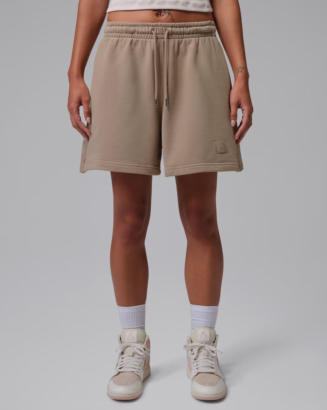 Jordan Flight Fleece Women's Shorts Khaki 1