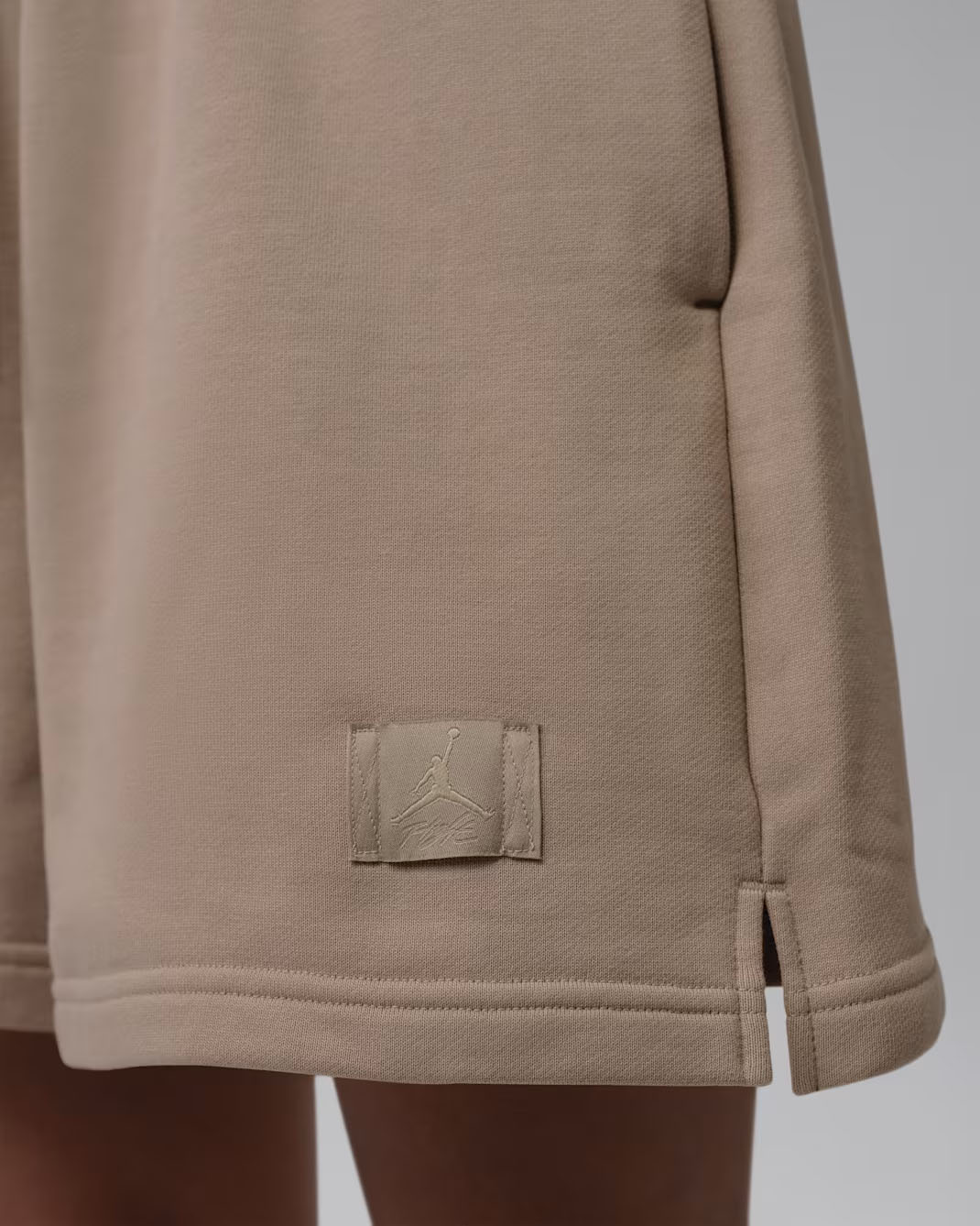 Jordan Flight Fleece Women's Shorts Khaki 3