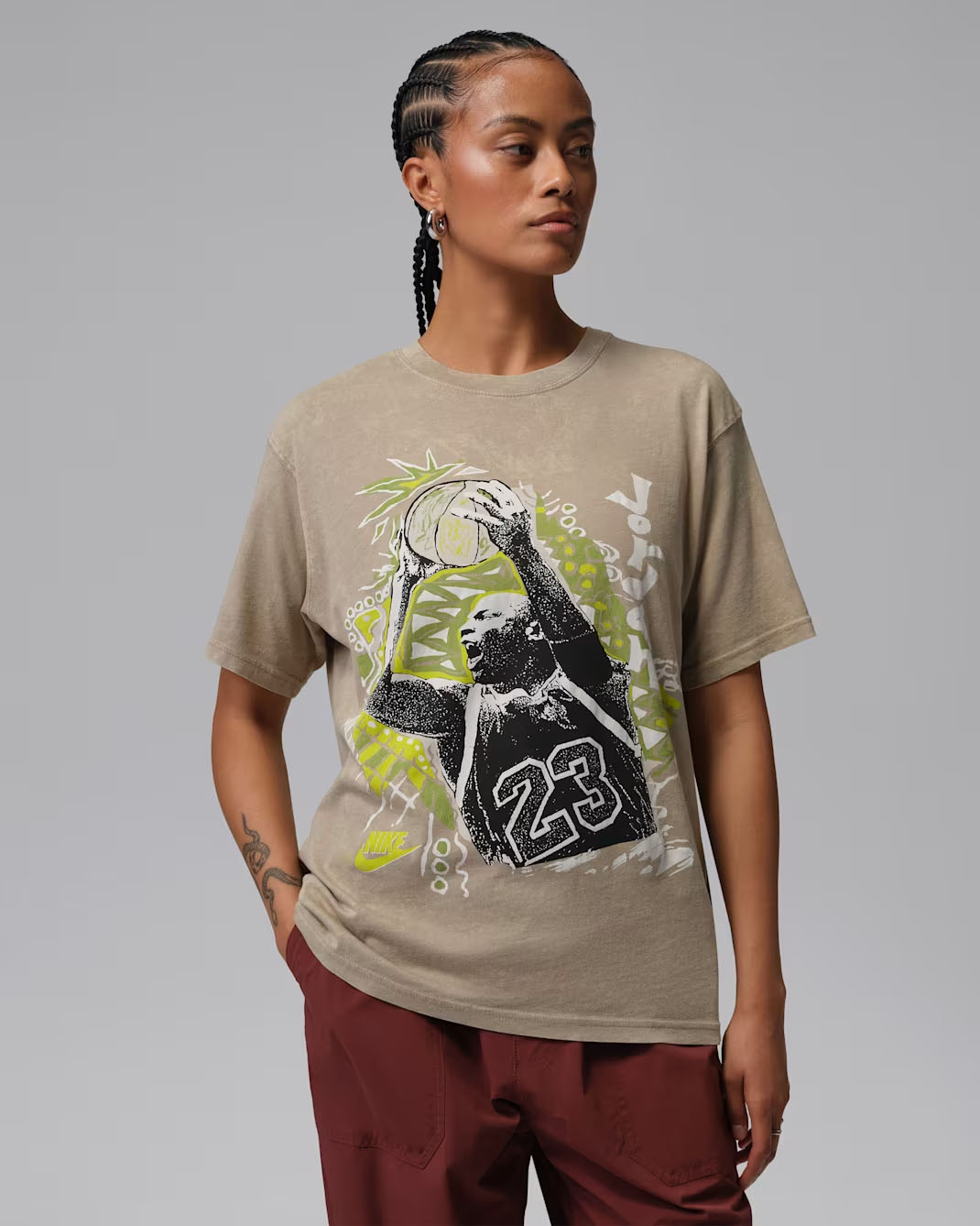 Jordan Flight Women's Graphic T-Shirt Khaki