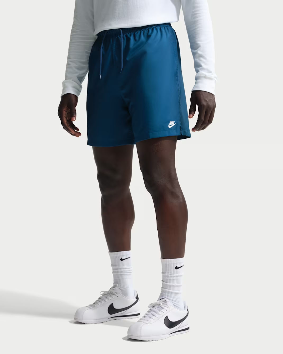 Nike Club Men's Woven Flow Shorts Court Blue