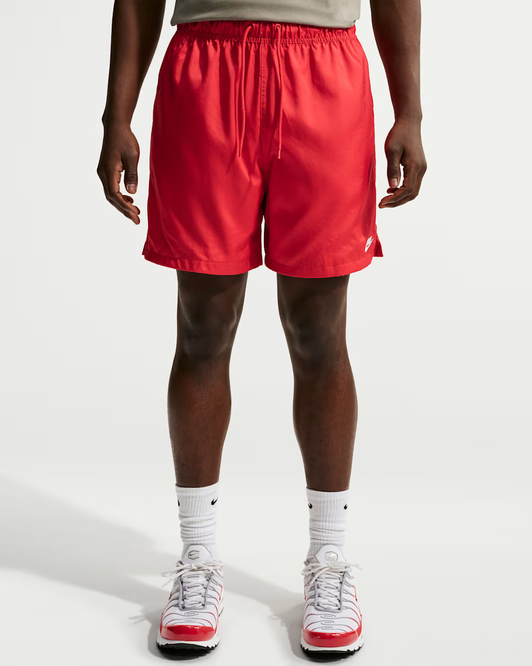Nike Club Men's Woven Flow Shorts University Red