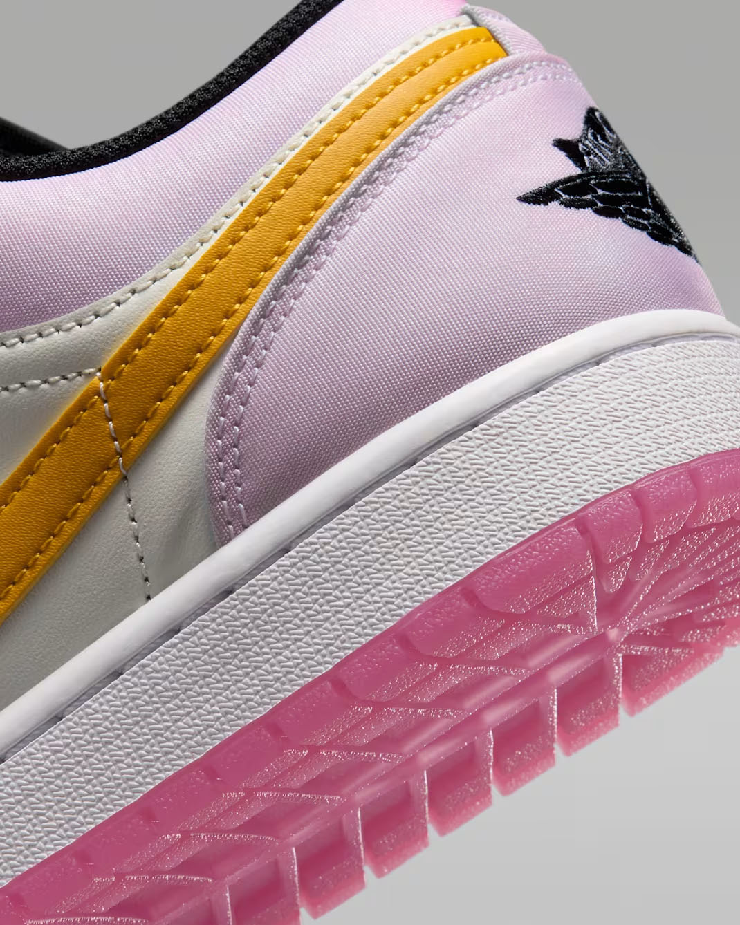 Air Jordan 1 Low SE Sherbet Men's Shoes 8