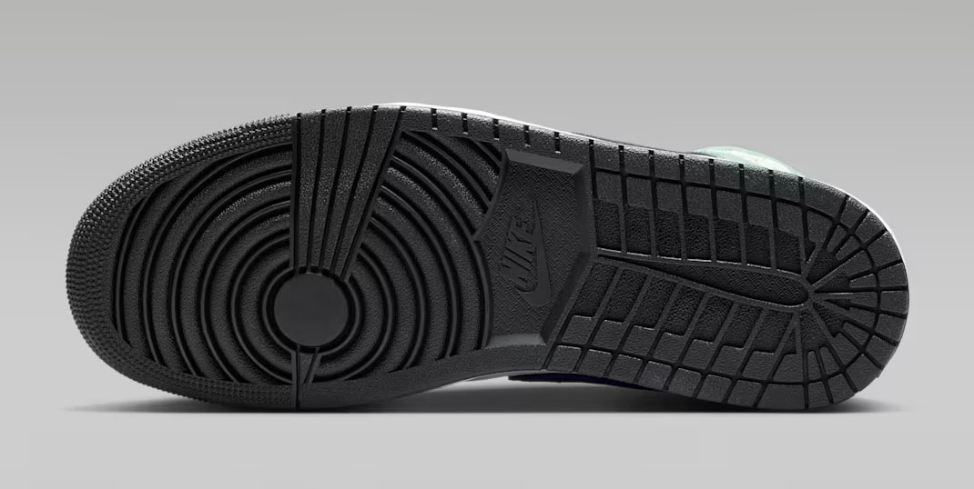Air Jordan 1 Mid SE Lucky Green Outsole Bottom View