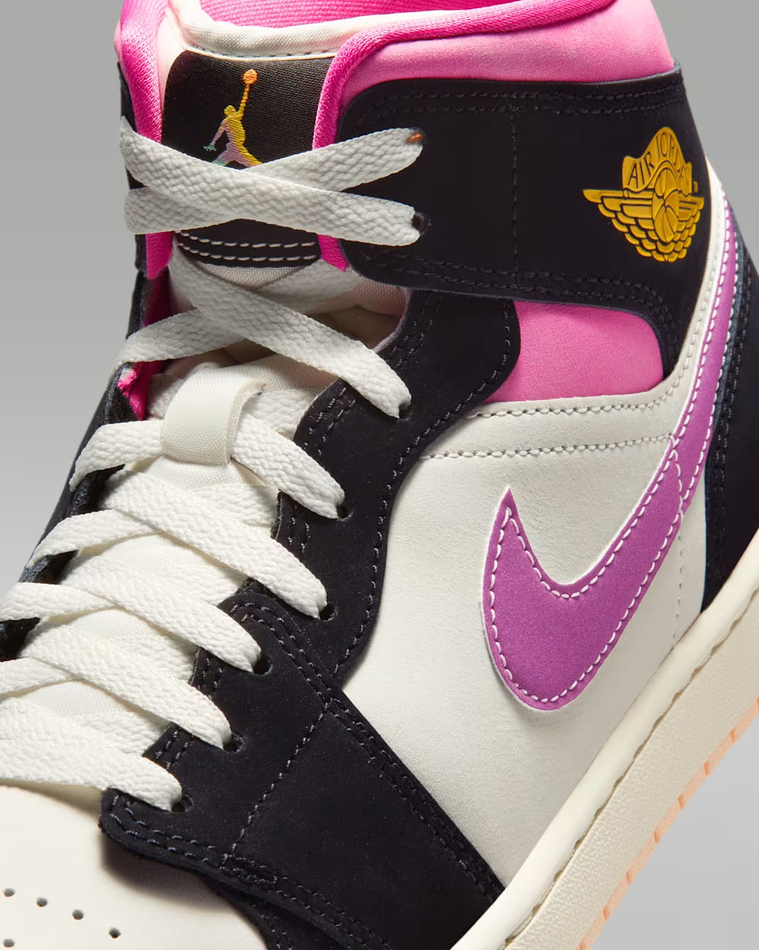 Air Jordan 1 Mid SE World Tour Men's Shoes 7