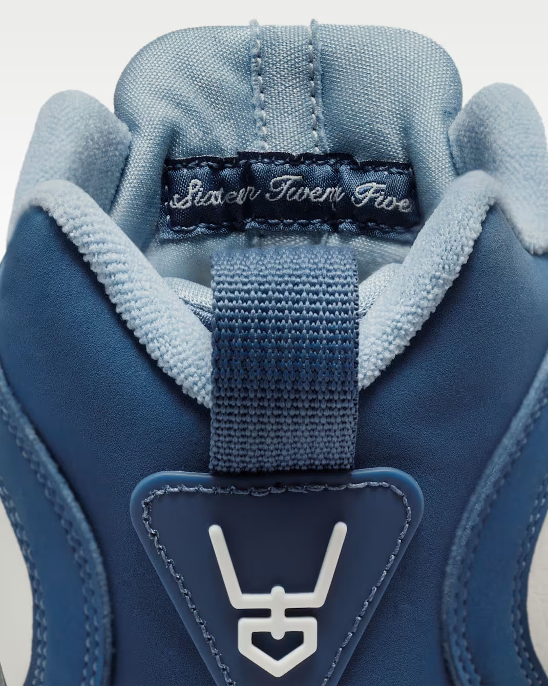 Nike Air Diamond Turf II Blue Grey Royals Inside Tongue View Official Image