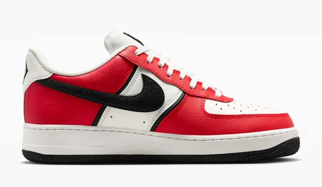 Lateral side view of the Nike Air Force 1 '07 LV8 in University Red, Sail and Black.