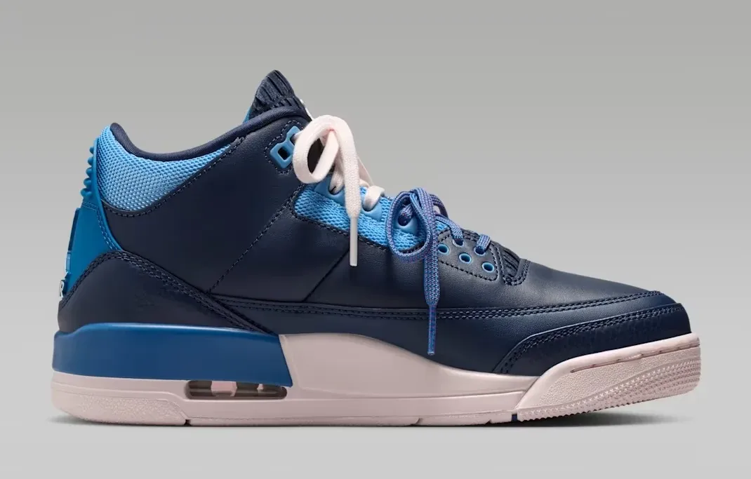 Air Jordan 3 Sport Renaissance in Obsidian, Blue Beyond and Chalk shown from the side.
