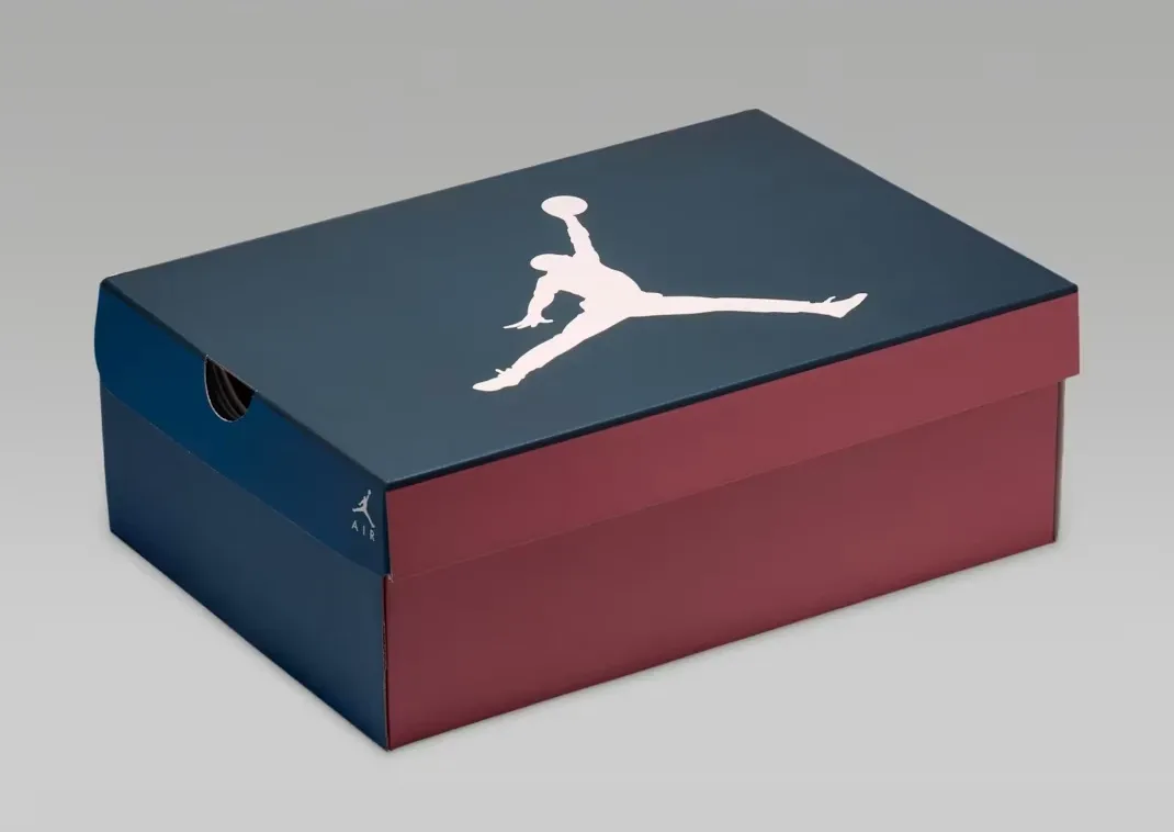Air Jordan 3 Sport Renaissance shoebox in Obsidian and Track Red with Chalk Jumpman branding.
