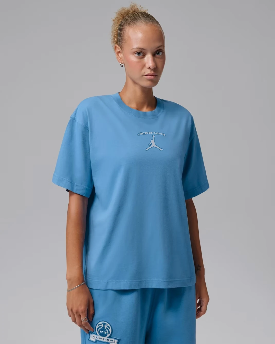 Jordan Women’s graphic T-shirt in Blue Beyond with Jumpman logo