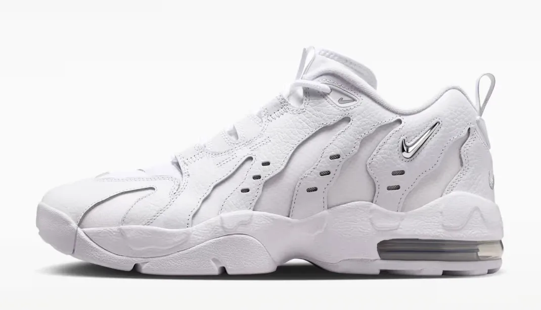 Lateral side view of the Nike Air DT Max '96 Low "Triple White" in White, Light Smoke Grey and Metallic Silver.