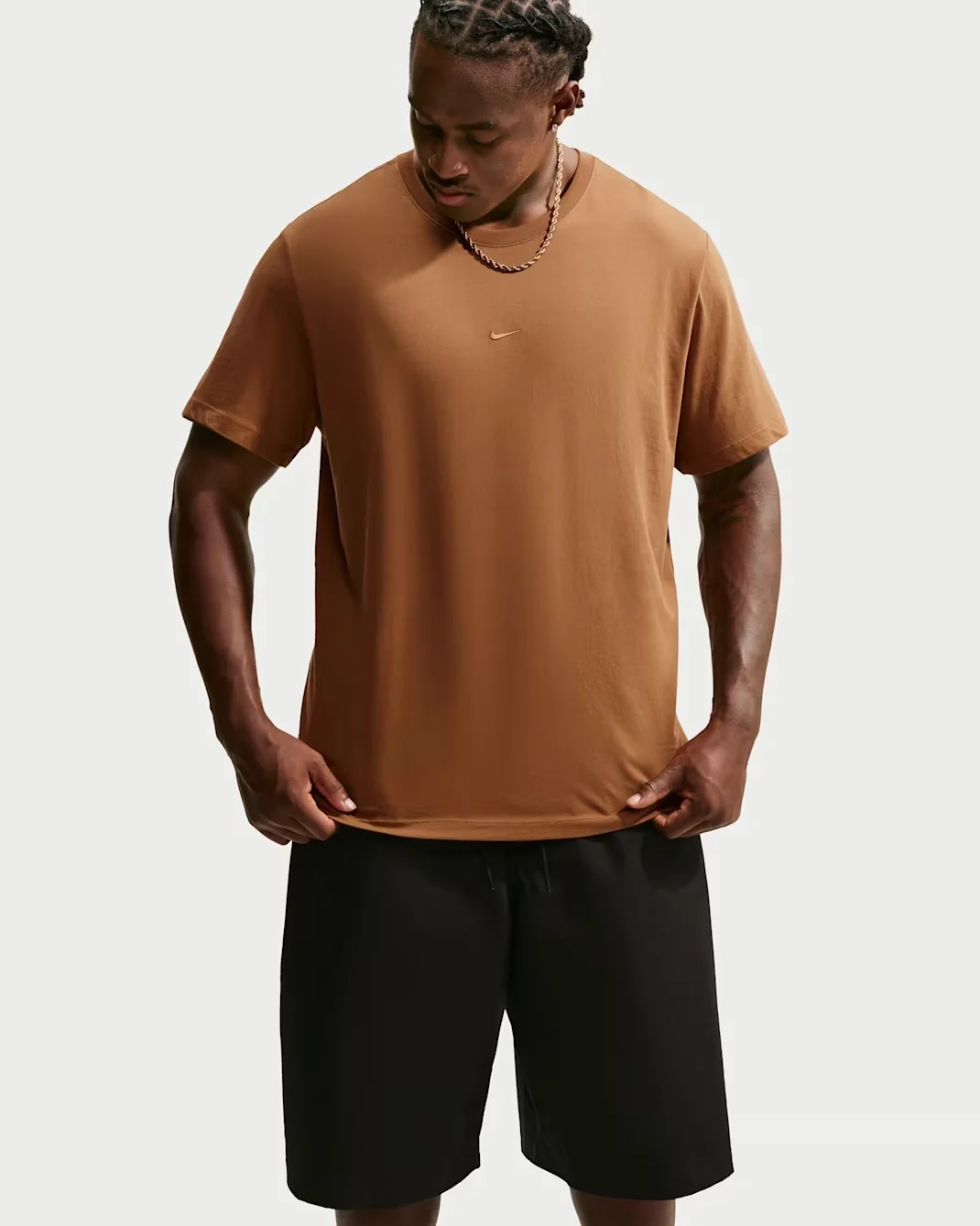 Nike Sportswear T-Shirt in Ale Brown