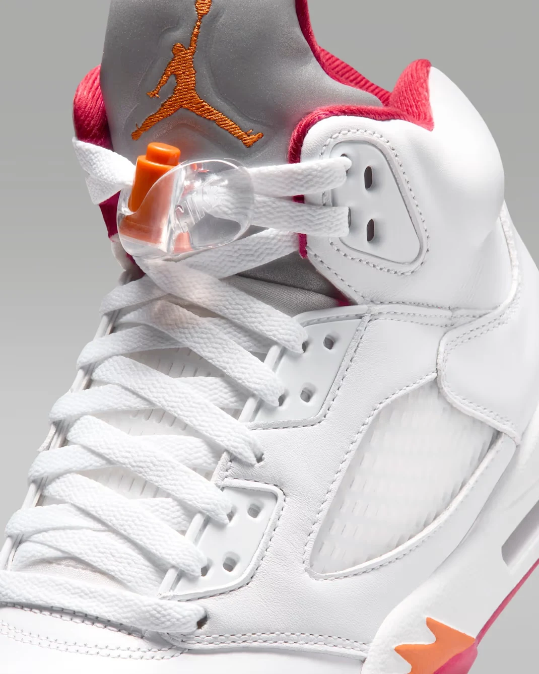 Air Jordan 5 Sunset tongue and lace lock detail