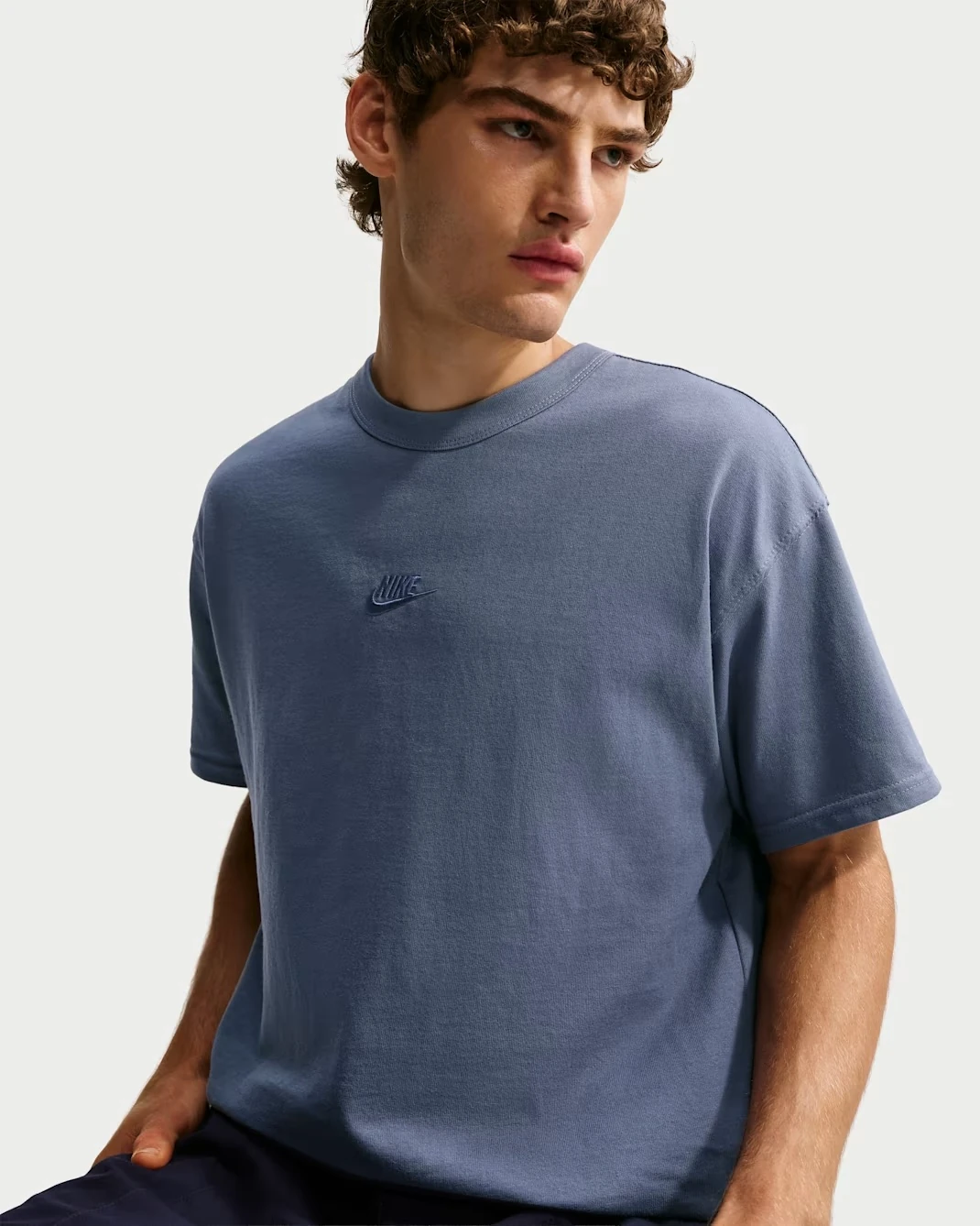 Nike Sportswear Premium Essentials men’s T-shirt in Diffused Blue