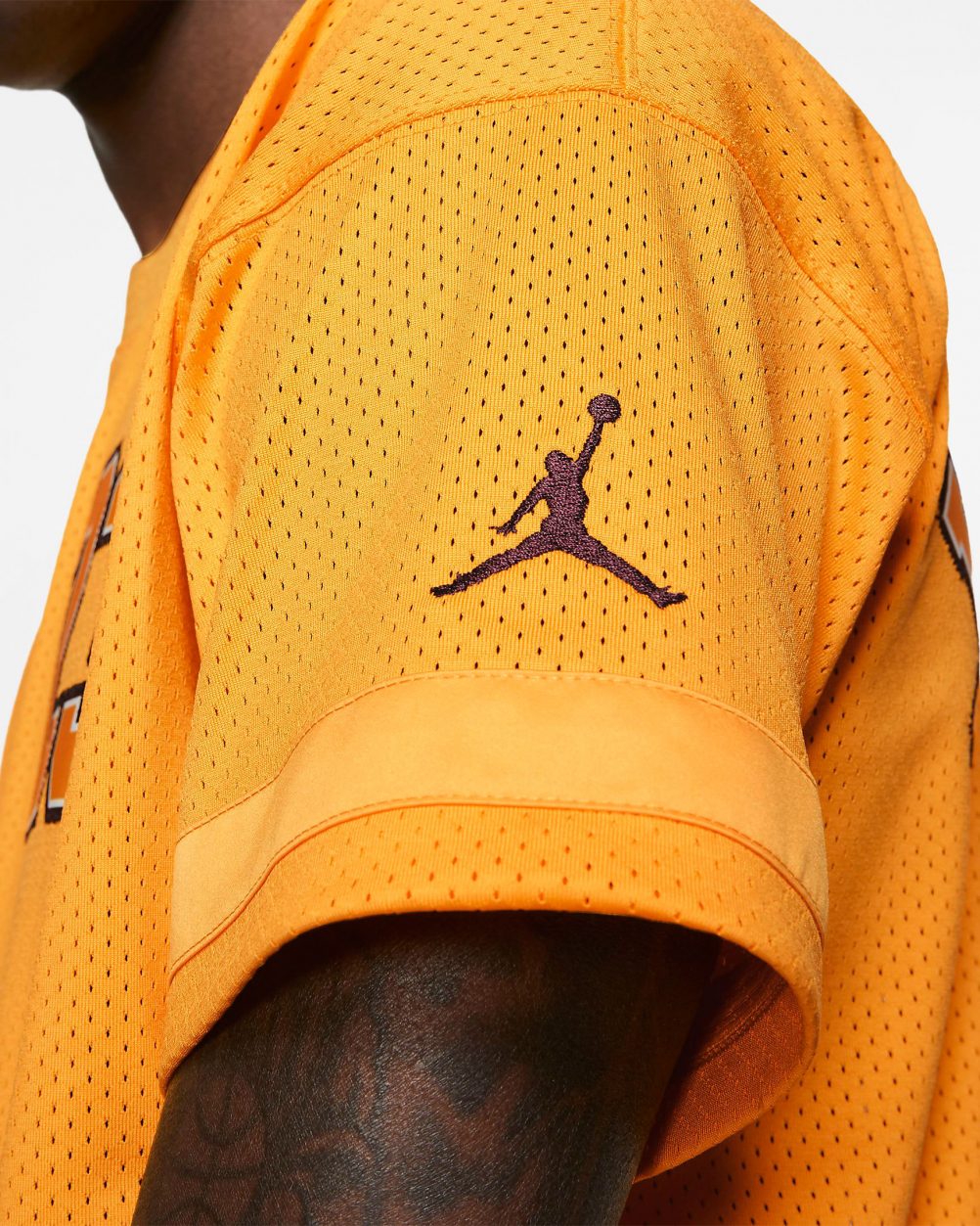 air jordan yellow t shirt