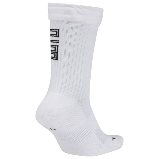 Air Jordan 11 Bred 2019 Socks | SneakerFits.com
