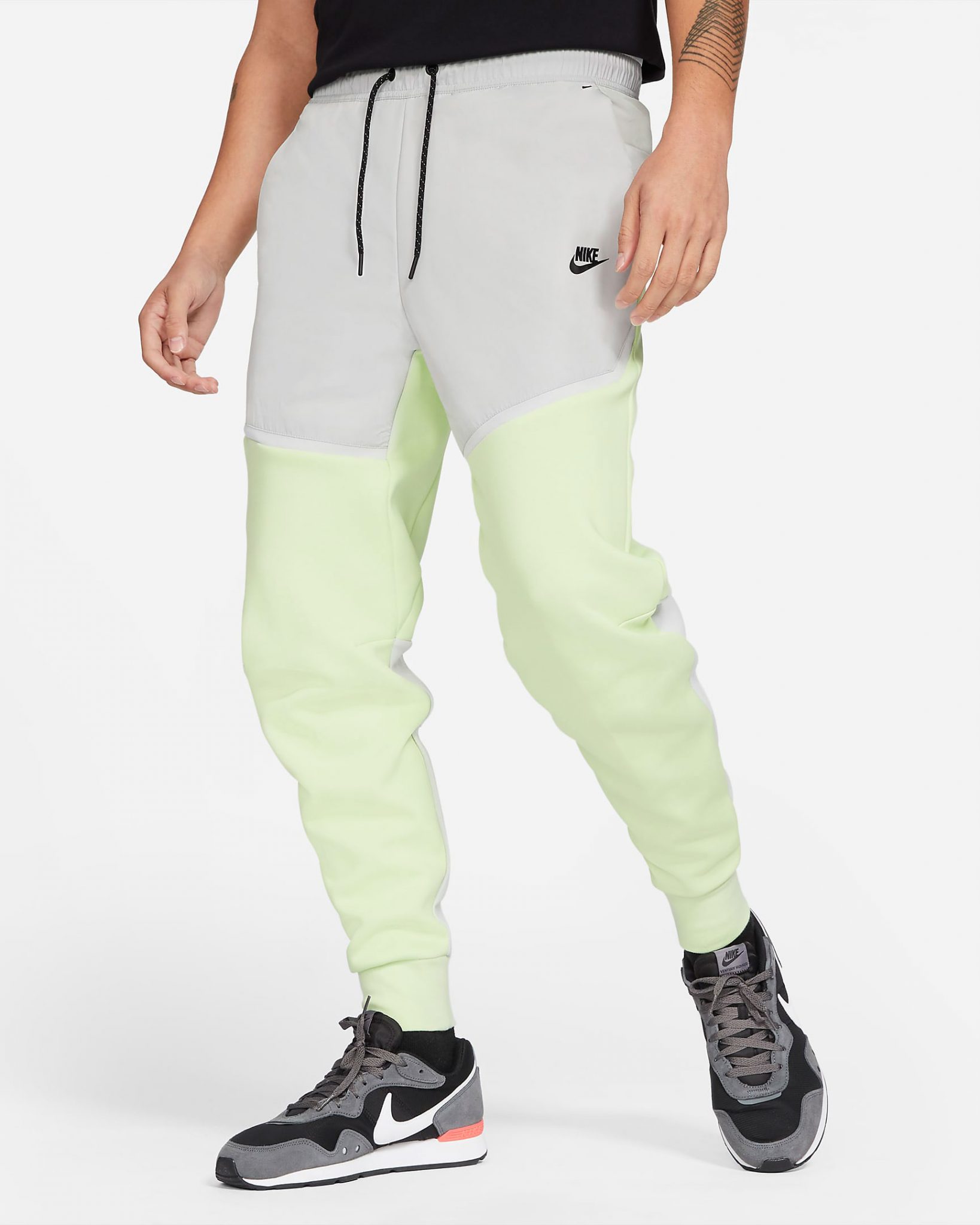 nike sportswear air max men's fleece joggers