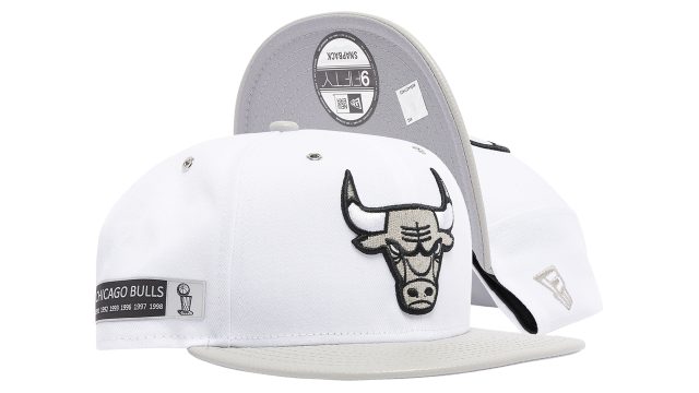 New-Era-Bulls-White-Grey-Jordan-Retro-Hook-Hat