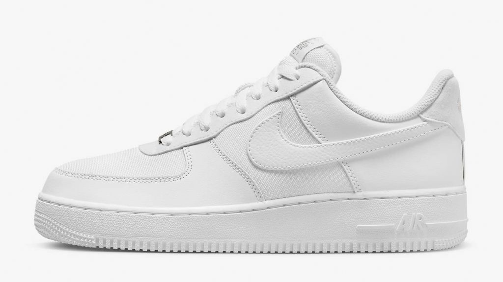 Nike Air Force 1 Low White Metallic Silver Shirts Outfits