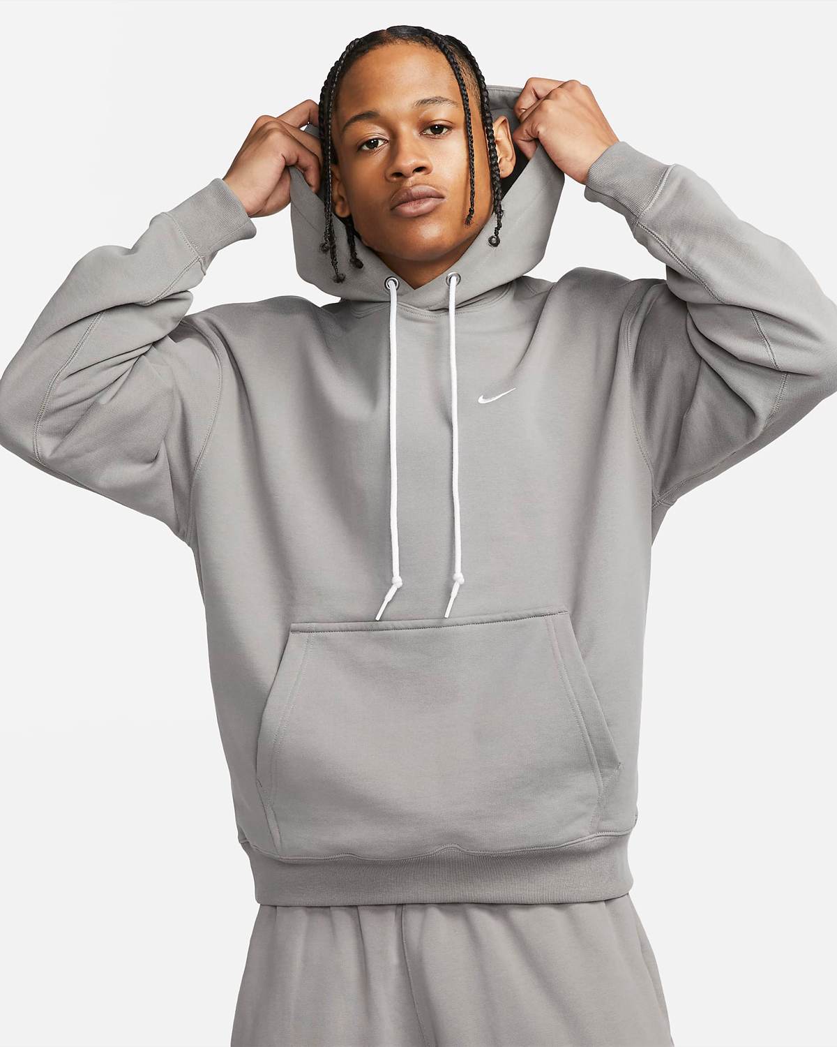 Nike Air Max Plus Flat Pewter Hoodie Shorts Outfit Match