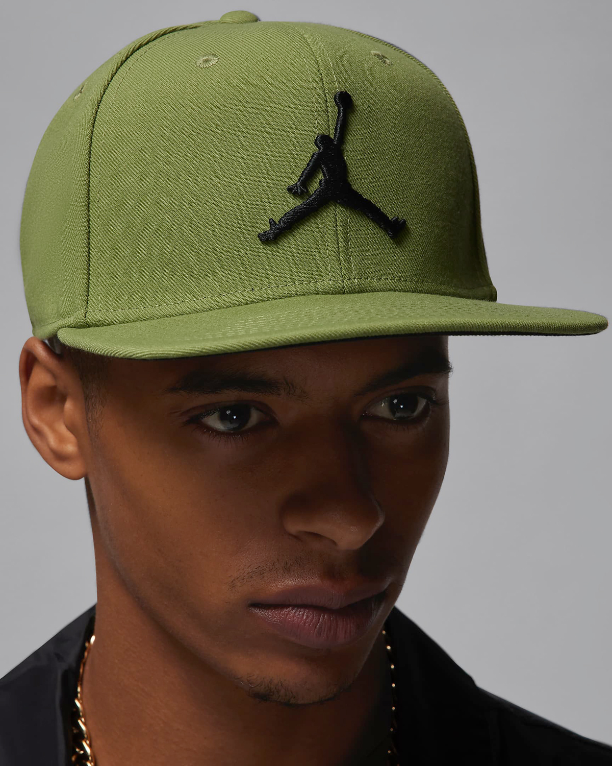 Air Jordan 4 Craft Olive Hats to Match
