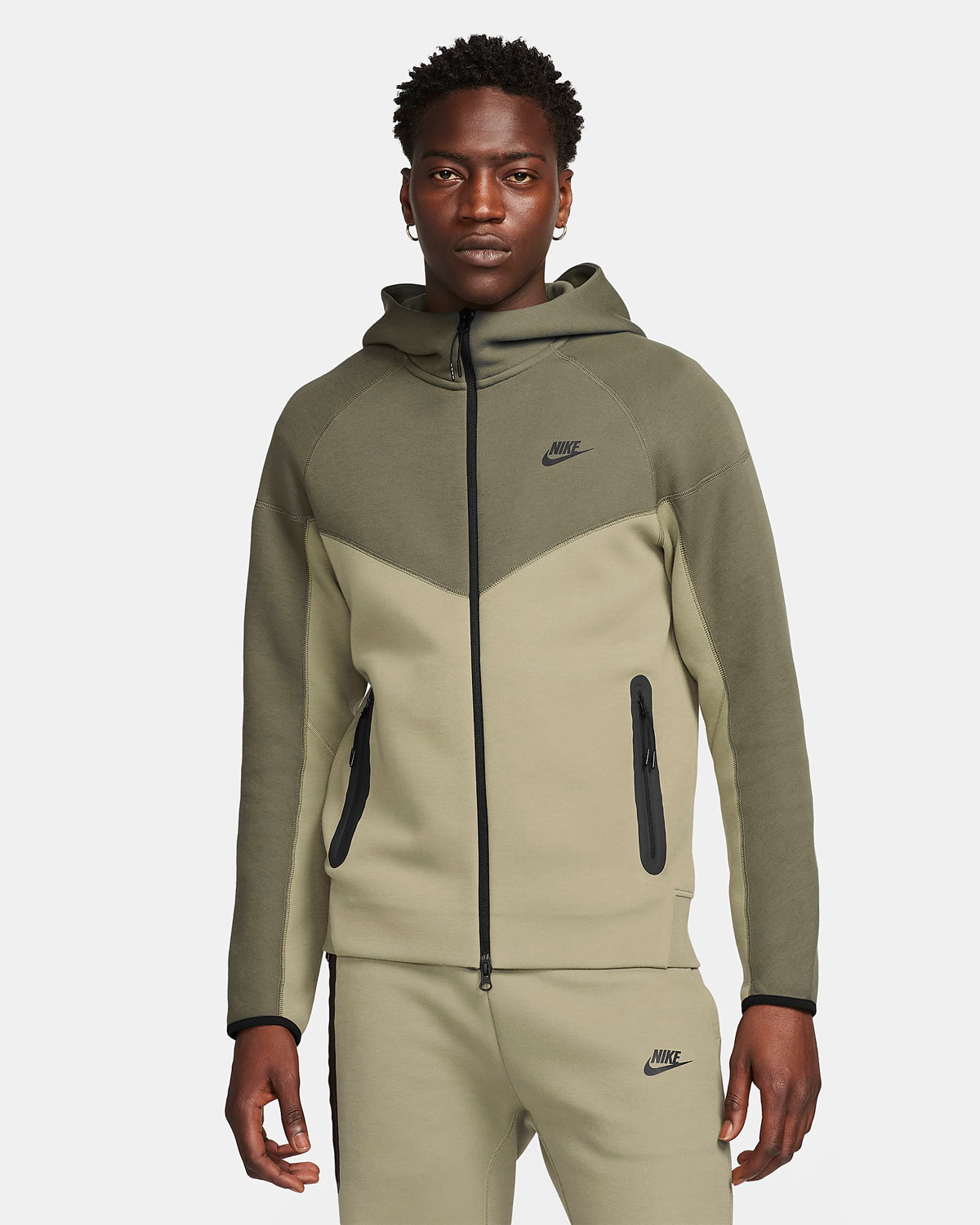 Nike Air Max 90 Neutral Olive x Tech Fleece Hoodie and Pants